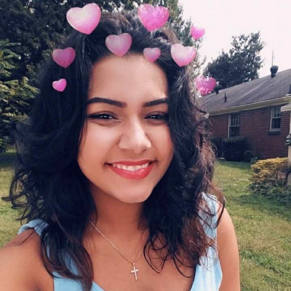 Meet your Posher, Kenysia